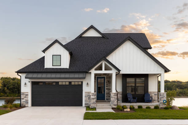 Best Roof Insulation Installation  in Wellsville, KS